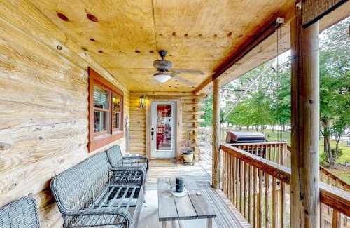 Leesville House | Spring Creek Pinnacle