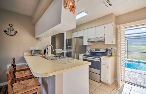 Spring Hill Cottage | Spring Hill Vacation Rental w/Central A/c!