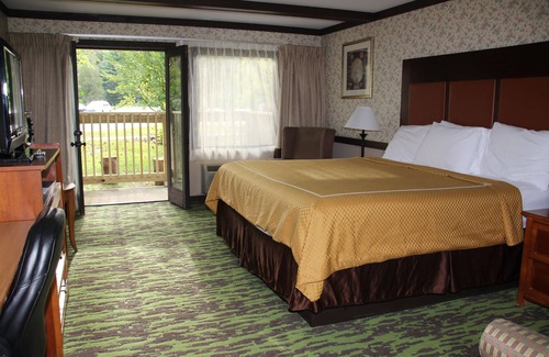 Porter Hotel | Spring House Inn