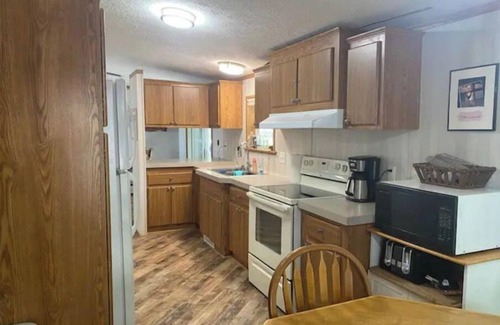 Jones House | SPRING IS IN THE AIR.