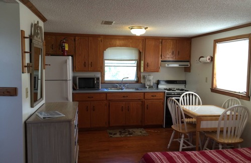 Perry House | Spring Warrior Fish Camp Studio Room, Located On the Gulf of Mexico