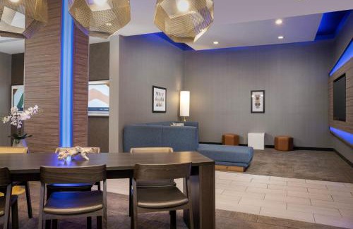 New Castle Hotel | SpringHill Suites by Marriott Birmingham Gardendale
