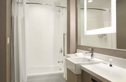 Las Vegas Hotel | Springhill Suites By Marriott Las Vegas Airport