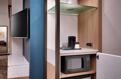 Biggs Field Hotel | SpringHill Suites by Marriott El Paso Airport