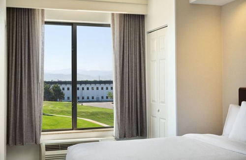 Longmont Hotel | Springhill Suites by Marriott Boulder Longmont