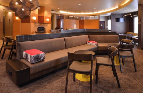 Tarentum Hotel | Springhill Suites by Marriott Pittsburgh Mills