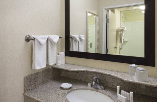 Fishers Hotel | SpringHill Suites by Marriott Indianapolis Fishers