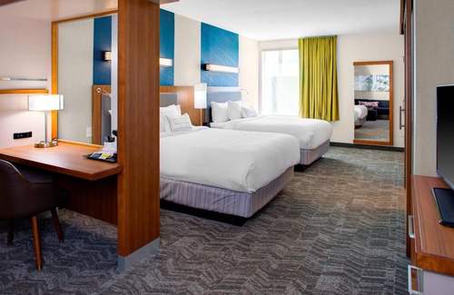 Lenexa Hotel | SpringHill Suites by Marriott Kansas City Lenexa City Center