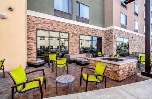 Oakland Hotel | SpringHill Suites by Marriott Oakland Airport