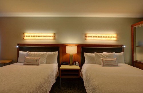 Jewell Heights - Hoffman Heights Hotel | SpringHill Suites by Marriott Denver Anschutz Medical Campus