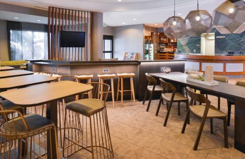 Corona Hotel | SpringHill Suites by Marriott Corona Riverside