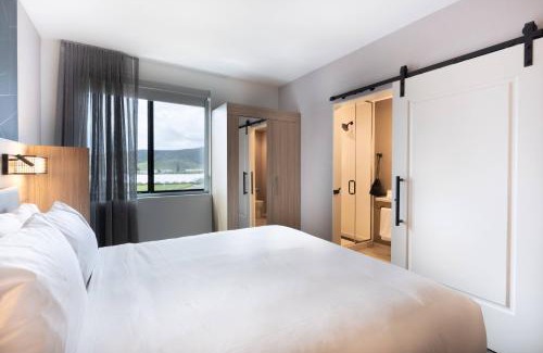 San Luis Obispo Hotel | SpringHill Suites by Marriott San Luis Obispo