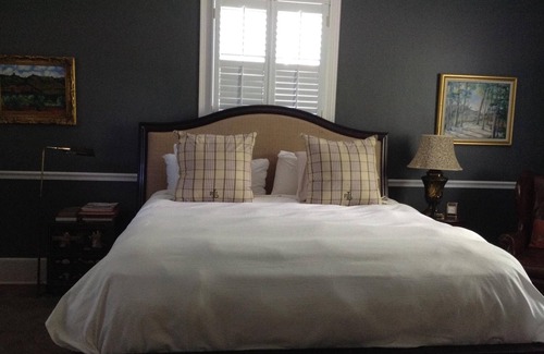 Anniston Bed & Breakfast | Springwood Inn.Southern!.Opportunity to experience the best of living!