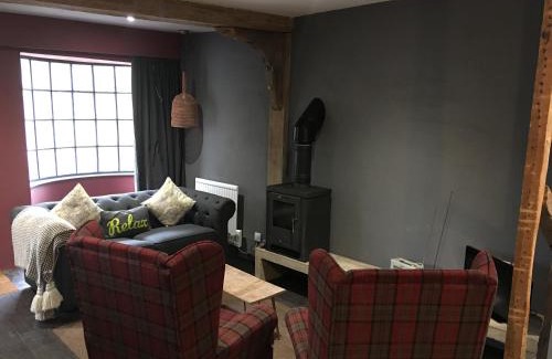 Bildeston Apartment | Square House Bildeston High street