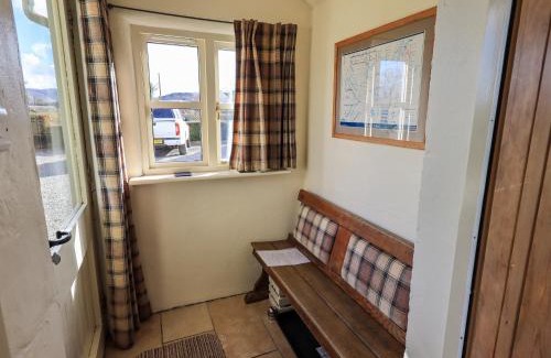 Thornthwaite House | Squirrel Cottage