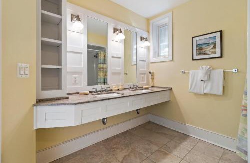 Vanderhorst Plantation House | SS52: 52 Surfsong