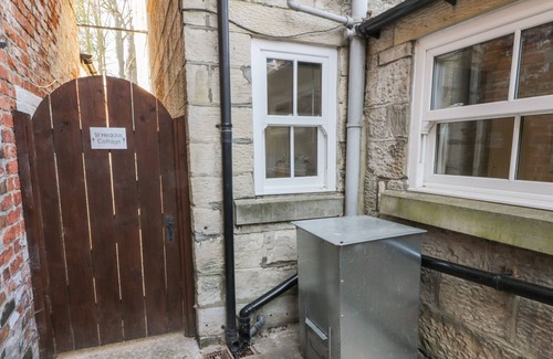 Egton Cottage | ST. HEDDAS COTTAGE, pet friendly, with open fire in Grosmont