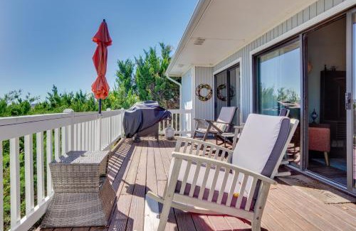 Oceanmarsh Subdivision House | St Helena Island Retreat with Deck Walk to Beach