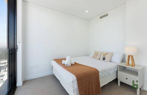 St. Leonards Apartment | St Leonards 2B2B Apt with Skyview