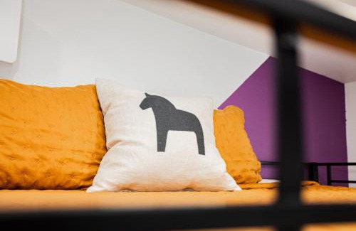 Beverly Green House | St Louis Premier Studio Escape Luxe Stay Near Vegas Strip