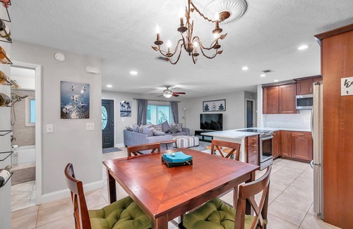 Shore Acres House | St.Pete Pool Paradise