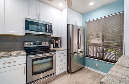 Palma del Mar Condo | St. Petersburg Isla del Sol St. Pete Beach Updated Condo on Water 2 Bed Gorgeous