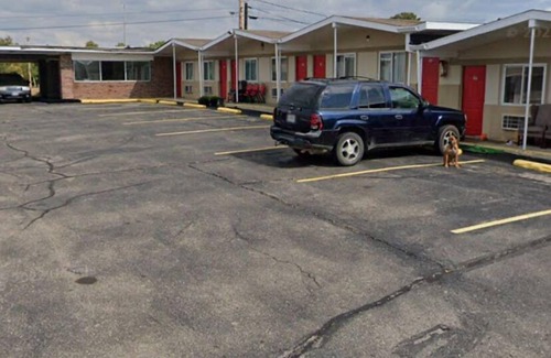 St. Robert Hotel | St Roberts Towne & Village Extended Stay