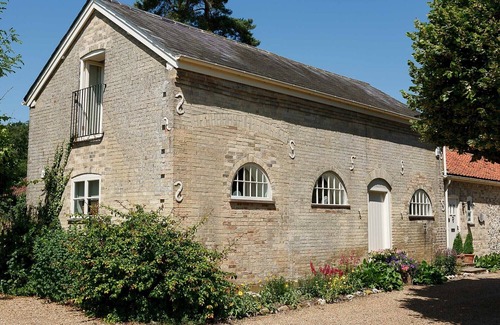 Saxmundham Cottage | Stable Cottage at the Grove, Great Glemham