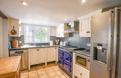 Bridport Cottage | STABLE COTTAGE, family friendly, with a garden in Burton Bradstock