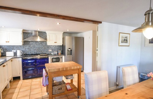 Bridport Cottage | STABLE COTTAGE, family friendly, with a garden in Burton Bradstock