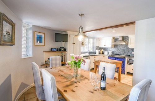 Bridport Cottage | STABLE COTTAGE, family friendly, with a garden in Burton Bradstock