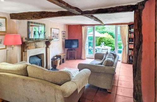 Halesworth House | Stable End