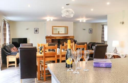 Tudhoe House | Stackyard House