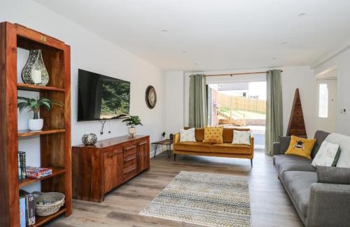 Lytchett Matravers House | Stag Cottage