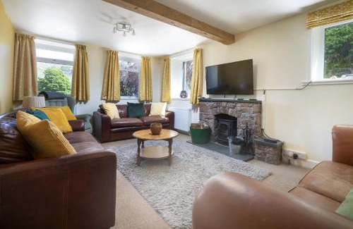 Troutbeck House | Stamp Howe - Great Views with garden and pub nearby