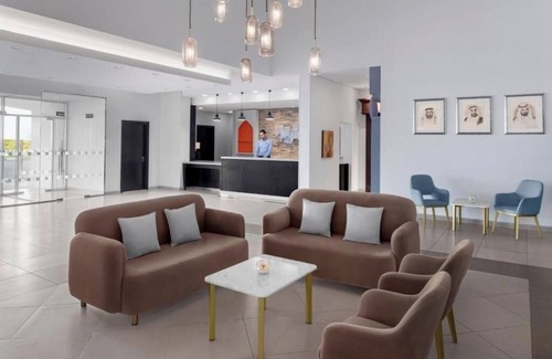 Jumeira 1 Apartment | Standard King Or Twin Room near Etihad Museum