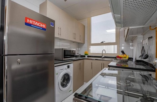 Al-Fujairah Apartment | Standard Room Near National Supermarket