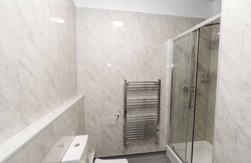 Scunthorpe Hotel | standard single bedroom with en suite