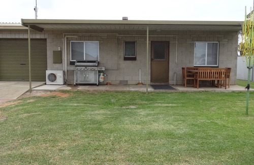 Dalrymple House | Stansbury Villas Home Relax and Enjoy