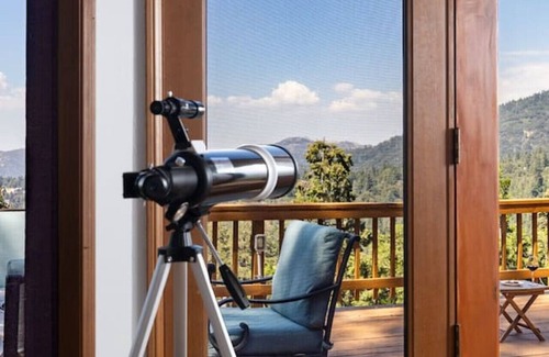 Crestline House | Star Gaze | Majestic Views | Fun