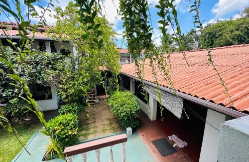 Hikkaduwa Resort | Star Holiday Resort