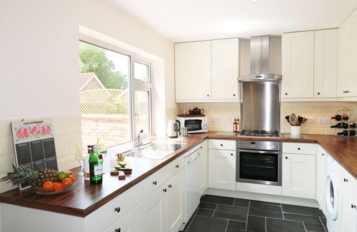 Skellingthorpe House | STARFIELD, pet friendly, with open fire in Skellingthorpe