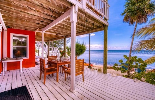 Roatan House | Starfish Beach House, On The Ocean's Edge