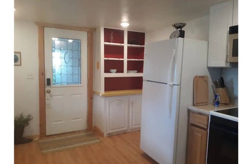 Norwalk House | Stargaze & relax at Whispering Pines Farmhouse near the Elroy-Sparta Bike Trail