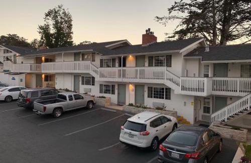 Munras Avenue Hotel | Stargazer Inn and Suites