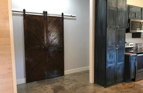 Mayhew Cottage | Starkville’s Best Kept Secret is a charming cottage in Starkville