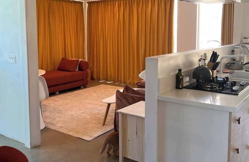 Joshua Tree House | Stars on the Rocks: Pool/HotTub/FirePit/Boulders!