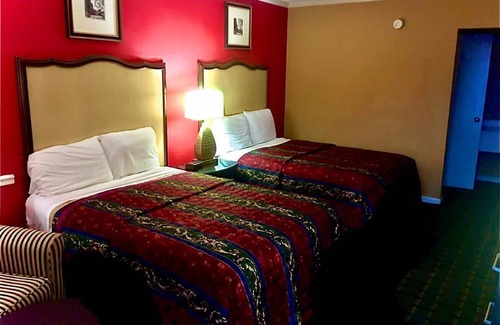 Demopolis Hotel | Stay Express Inn & Suites - Demopolis