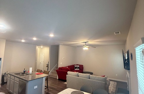 Winder House | Stay in a Brand New Townhome in Winder!