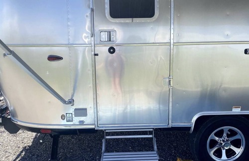 Bingham County House | Stay in style at a hobby farm!